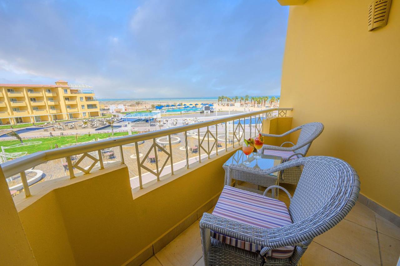 Amwaj Beach Club Abu Soma Hurghada Exteriör bild